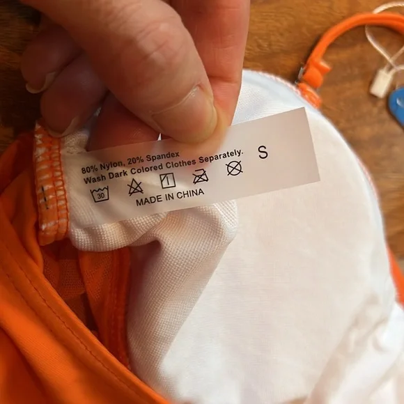 New Viilop two piece, beautiful orange swimsuit - Picture 13 of 16